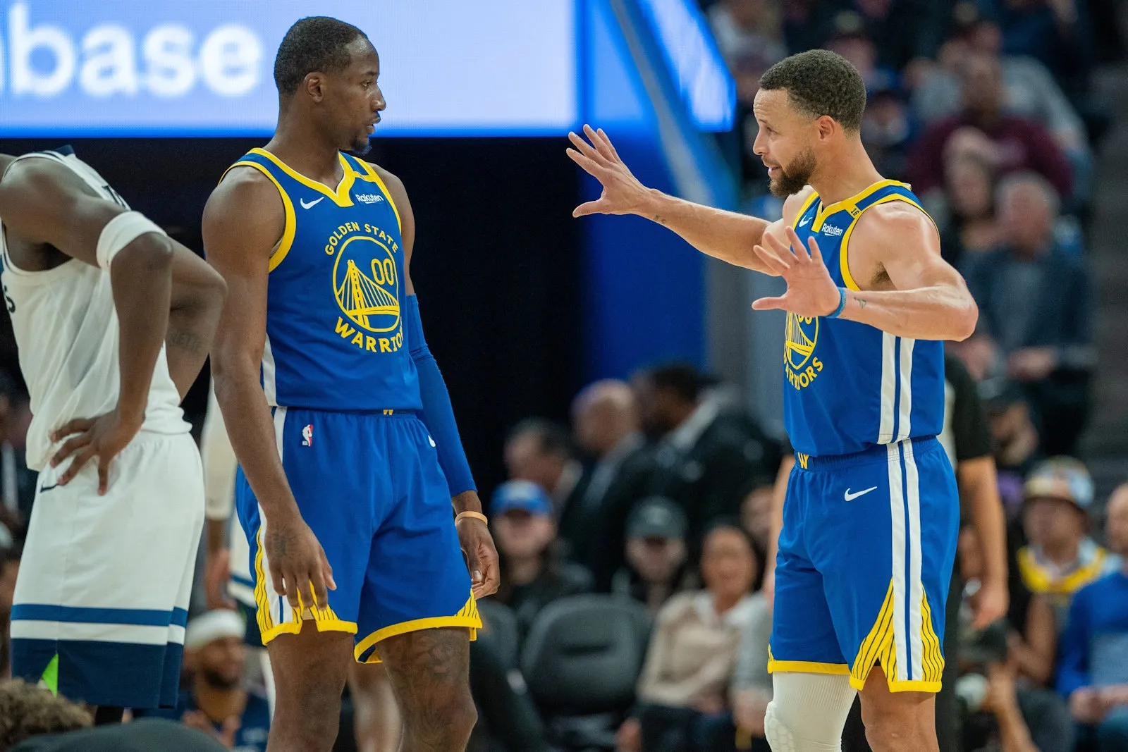 stephen curry jonathan kuminga