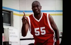 Dikembe Mutombo raconte la naissance de son “Not In My House”