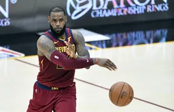 Avec un record en carrière, LeBron James s’amuse avec les Hawks