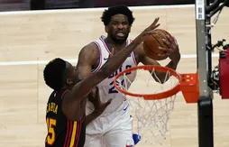 Les Hawks déplument les Sixers