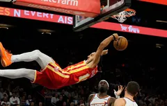 Les Hawks renversent les Suns mais perdent Zaccharie Risacher
