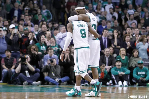 Paul Pierce et Rajon Rondo
