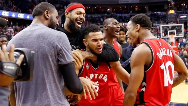 Cory Joseph terrasse les Wizards au buzzer