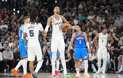 Derrière un très grand Victor Wembanyama, les Spurs asphyxient le Thunder pour égaliser !
