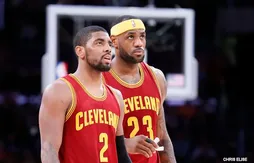 Une embrouille avec Kyrie Irving ? LeBron James répond aux rumeurs sur Twitter !