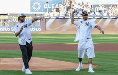 Jalen Brunson et Josh Hart poursuivent la tournée du titre chez les Yankees