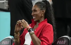 Lisa Leslie, bientôt immortalisée devant la Crypto.com Arena