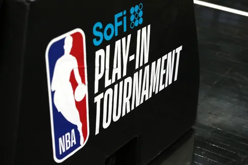 https://www.basketusa.com/thumbor/rfTYJXjVRiWk9zUDDnjbMrldPRo=/488x325/smart/filters:format(webp)/https%3A%2F%2Fmedia.basketusa.com%2Fmain%2F2026%2F04%2FUSATSI_25981530.jpg
