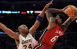 Top 10 de la saison 2010/11 : Kobe Bryant et LeBron James