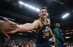 Quin Snyder réfléchit à sa rotation entre Royce O’Neale, Alec Burks et Grayson Allen