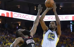 Quand Steve Kerr compare le niveau de jeu de Kevin Durant à Michael Jordan