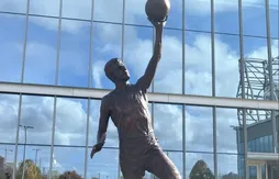Une statue de Dolph Schayes pour les Sixers