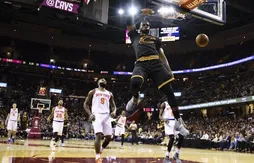 LeBron James signe le premier triple double en ouverture de saison depuis 2006