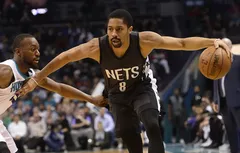 Spencer Dinwiddie pourrait repousser son opération du pouce pour disputer la fin de saison