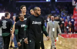 Des T-Shirts “Enough” pour les Bucks et les Clippers après la nouvelle tuerie par arme à feu