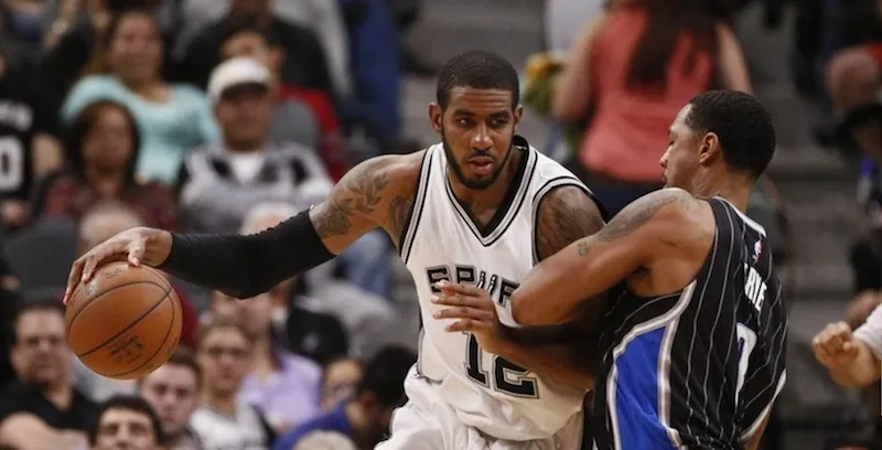 San Antonio - Orlando : LaMarcus Aldridge en patron