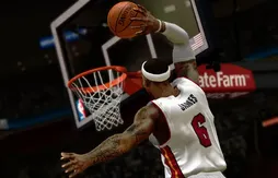 NBA 2K14 : de nouveaux visuels avec LeBron James