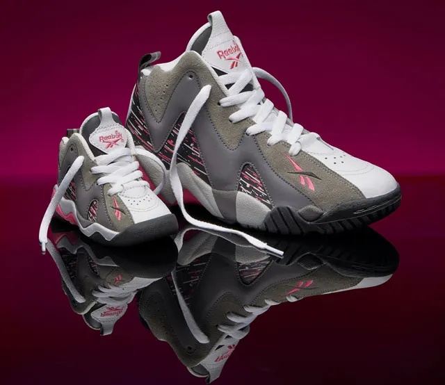 reebok-kamikaze-ii-2-breast-cancer-awareness-02
