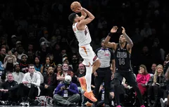 Les Suns remportent un concours à 3-points à Brooklyn