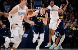 Les Nuggets flanquent une rouste de 31 points aux Clippers