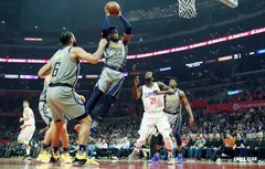 Les Pacers sur une pente glissante