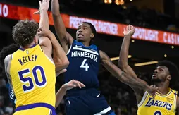 Pour ses débuts, Rob Dillingham brille face à Bronny James