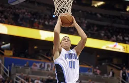 Le Top 10 de la nuit : des dunks, des dunks, et encore des dunks !