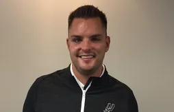 La direction des Nets fait son marché chez les Spurs