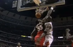 Dikembe Mutombo persiste et signe : “Michael Jordan ne m’a jamais dunké dessus”