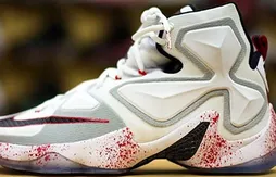 Nike : une LeBron 13 saignante pour Halloween ?