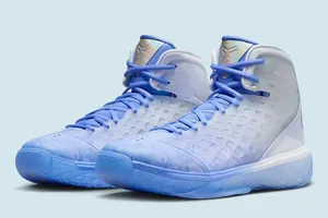 La Kobe 3 Protro « Christmas » prépare les fêtes