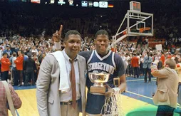 NCAA : plusieurs coaches noirs rendront hommage à John Thompson avec… une serviette