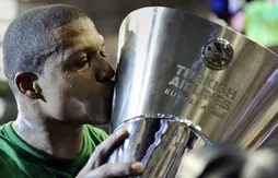 Charlotte : Mike Batiste remplace Patrick Ewing dans le staff de Steve Clifford