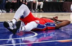 Joel Embiid va continuer de serrer les dents