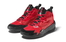 Une Puma Dreamer 2 “Off-Season” pour fêter la sortie de l’album de J. Cole