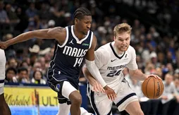 Les Mavericks encore humiliés à domicile