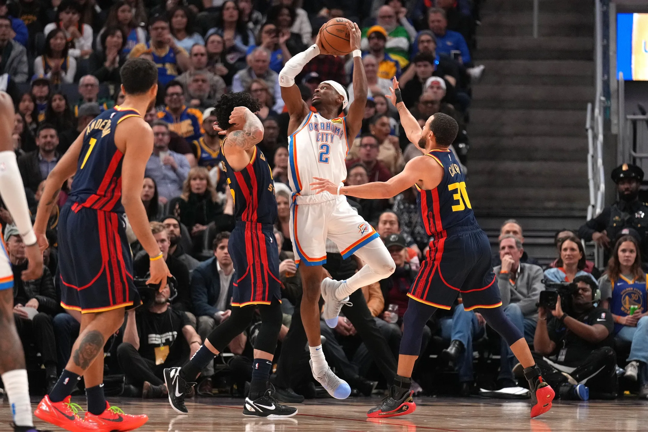 Shai Gilgeous-Alexander face aux Warriors