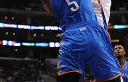 La photo du jour : le dunk de Blake Griffin sur Kendrick Perkins