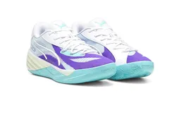 Un Puma All-Pro Nitro en clin d’œil aux Hornets ?