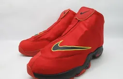 Nike : un coloris “Heat” pour la Zoom The Glove de Gary Payton