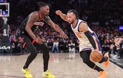 Menés de 18 points, les Knicks ont renversé les Rockets dans le final