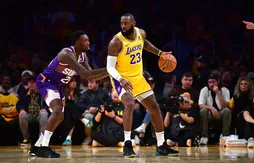 À l’arraché, LeBron James sort vainqueur de ses retrouvailles avec Kevin Durant