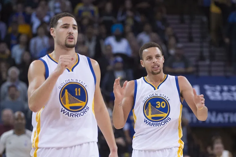 Klay Thompson (45 points) prend le relais face à Dallas