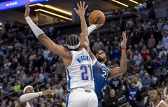 Les Warriors vont aussi tester Troy Brown Jr.