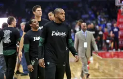 Des T-Shirts “Enough” pour les Bucks et les Clippers après la nouvelle tuerie par arme à feu