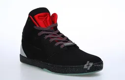 Nike : une Kobe 9 Lifestyle poilue pour l’année du cheval