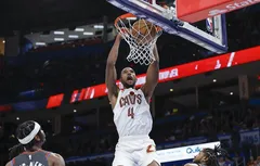 Evan Mobley entend se renforcer physiquement… dans sa salle de sport à domicile