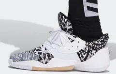 adidas : les premières images de la Harden Vol.4 ?