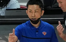 Coach des Knicks en Summer League, Dice Yoshimoto découvre lui aussi la NBA