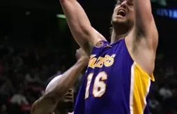 Pau Gasol passe au triple-double !